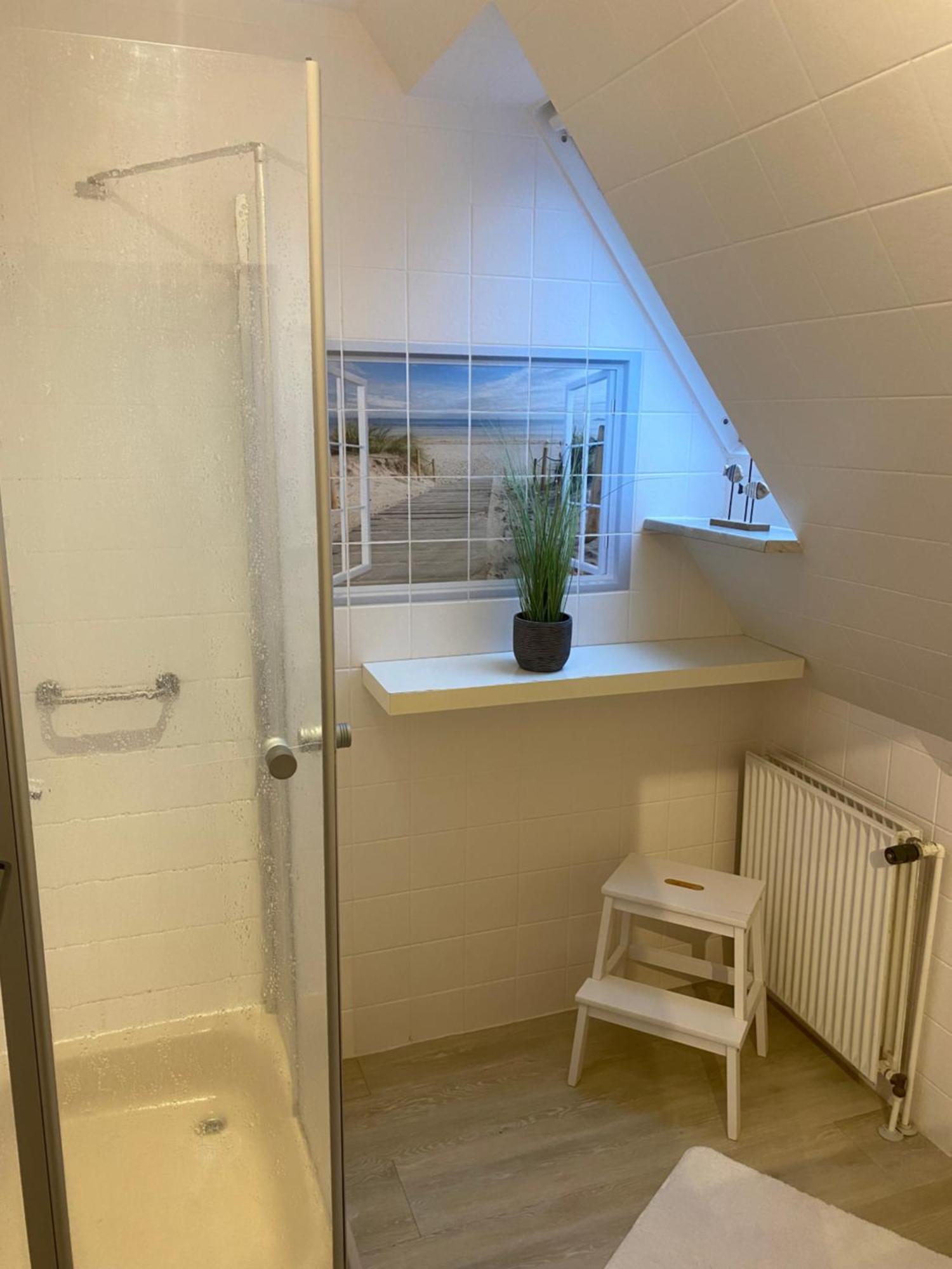 Apartamento Wattn Kiste Moin Buesum Exterior foto